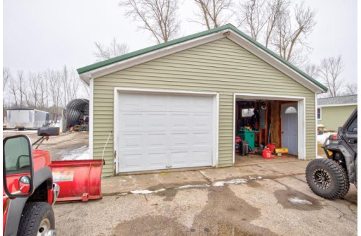 2372 Doran Street, Oconto, WI 54153