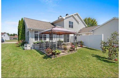 426 Scotchwood Road, De Pere, WI 54115