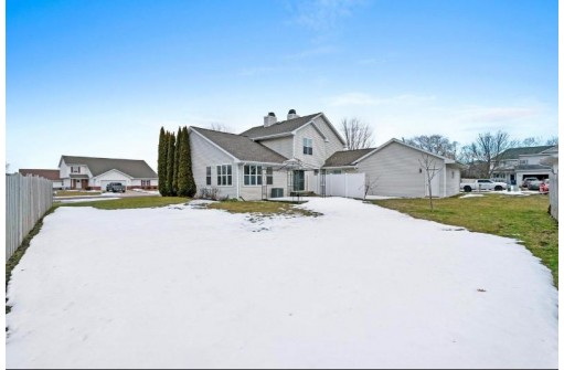 426 Scotchwood Road, De Pere, WI 54115