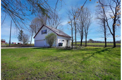 N1504 County Road M, Hortonville, WI 54944