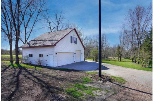 N1504 County Road M, Hortonville, WI 54944