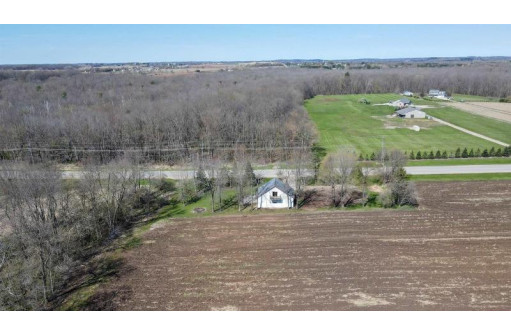 N1504 County Road M, Hortonville, WI 54944