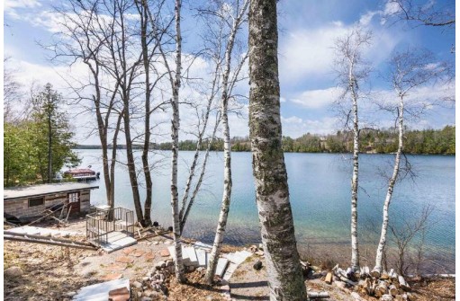 15563 Maiden Lake Road, Mountain, WI 54149