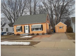 146 10th Street Clintonville, WI 54929
