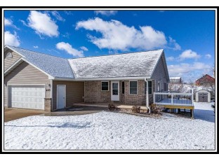 645 Shy Lane Hortonville, WI 54944-9807