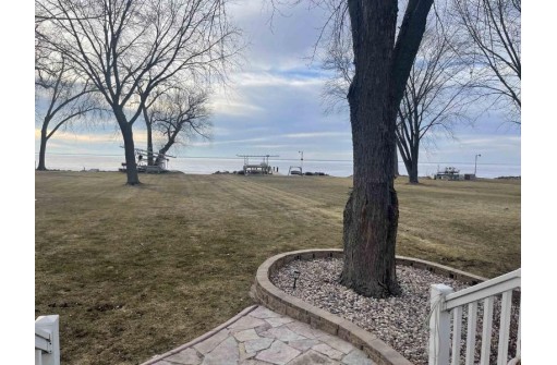 N7762 Sandy Beach Road, Fond Du Lac, WI 54935