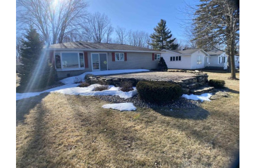 W4764 West Swan Acre Road, Cecil, WI 54111