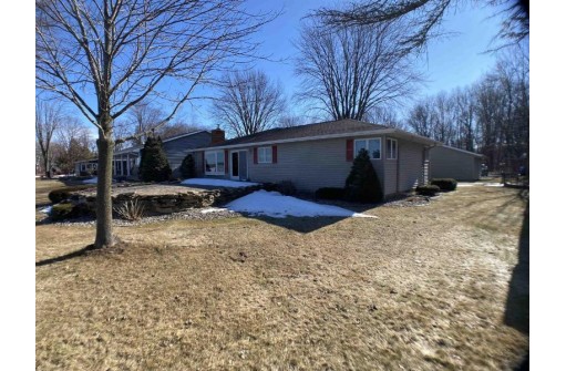 W4764 West Swan Acre Road, Cecil, WI 54111