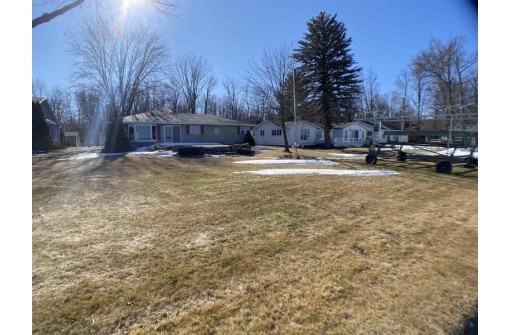 W4764 West Swan Acre Road, Cecil, WI 54111