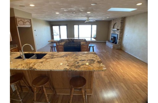 W4764 West Swan Acre Road, Cecil, WI 54111