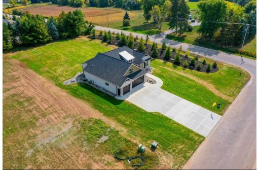 4104 Blackberry Ridge Drive, Oneida, WI 54155