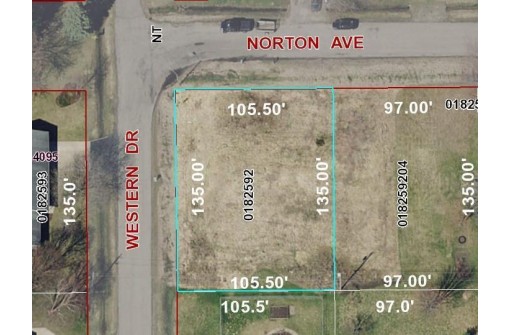 Norton Avenue, Oshkosh, WI 54901