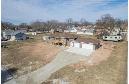 920 Bluff Avenue, Little Chute, WI 54140