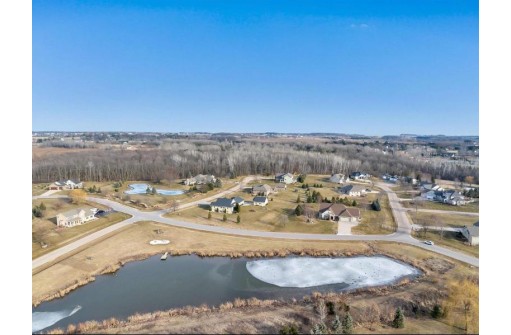 N1186 South Creek Drive, Greenville, WI 54942