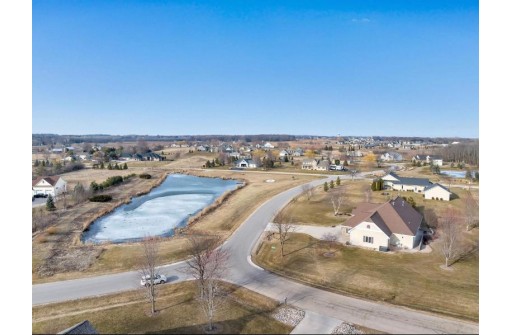 N1186 South Creek Drive, Greenville, WI 54942