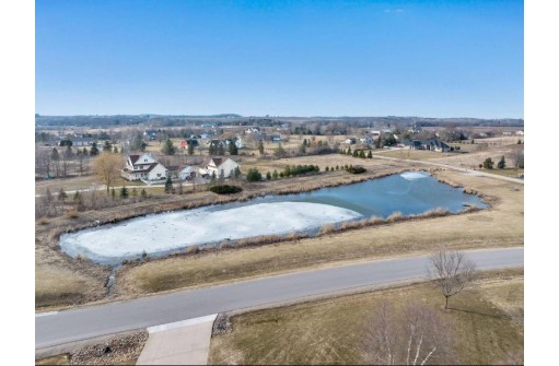 N1186 South Creek Drive, Greenville, WI 54942