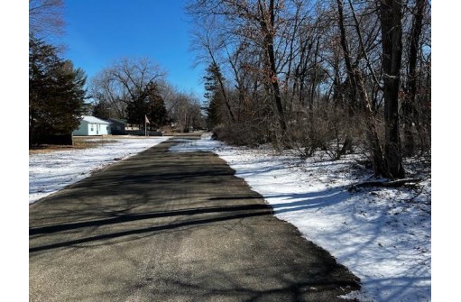 Moccasin Trail, Montello, WI 53949