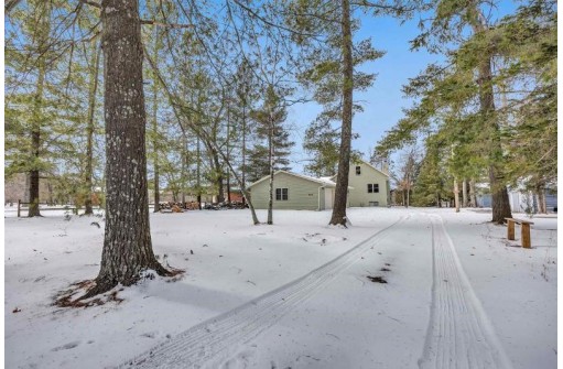 N7231 Shaffer Road, Crivitz, WI 54114-9270