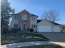 35 Victoria Court, Oshkosh, WI 54901