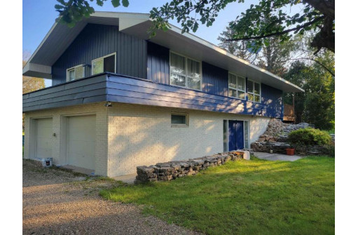 4259 Island Circle Drive, Sturgeon Bay, WI 54235