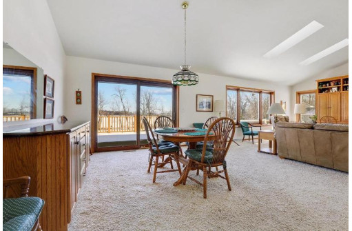 673 South Neumeyer Lane, Brillion, WI 54110