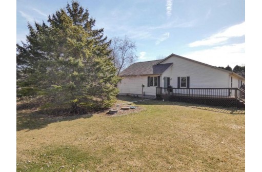 755 Mourning Dove Road, Little Suamico, WI 54141