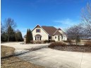 E5410 Golf Drive, Kewaunee, WI 54216