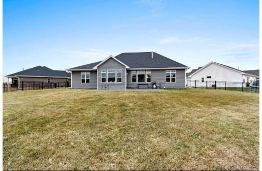 7767 Sunstone Court, De Pere, WI 54115-7000