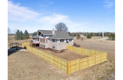 3287 Huebscher Road, Abrams, WI 54101