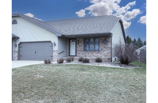 2680 North Millbrook Road, Appleton, WI 54914