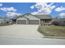 2680 North Millbrook Road, Appleton, WI 54914