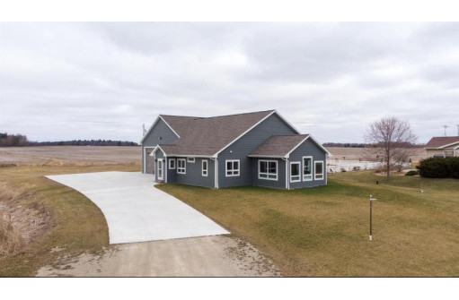 7291 County Road H, Fremont, WI 54940