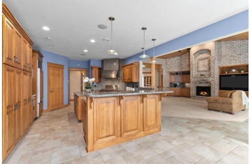 3665 Forest Heights Lane, Neenah, WI 54956