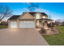 1560 Silver Maple Drive, De Pere, WI 54115