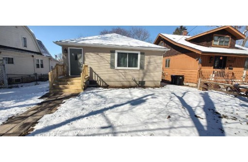 501 North 5th Avenue, Sturgeon Bay, WI 54235