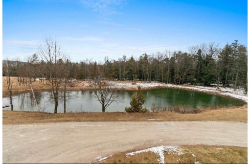 7186 West Center Road, Forestville, WI 54213-9775