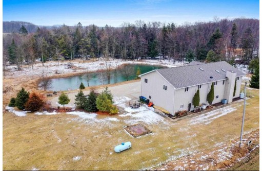 7186 West Center Road, Forestville, WI 54213-9775