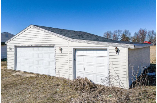 N2225 North Road, Hortonville, WI 54944-0000