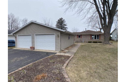 W4764 Swan Acre Drive, Cecil, WI 54111