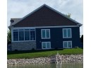 1339 Prairie Lake Circle 32, Neenah, WI 54956