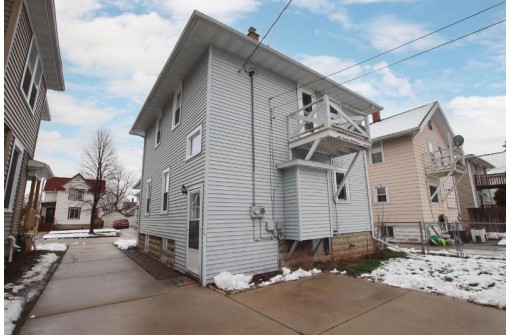 404 Sherman Street, Fond Du Lac, WI 54935