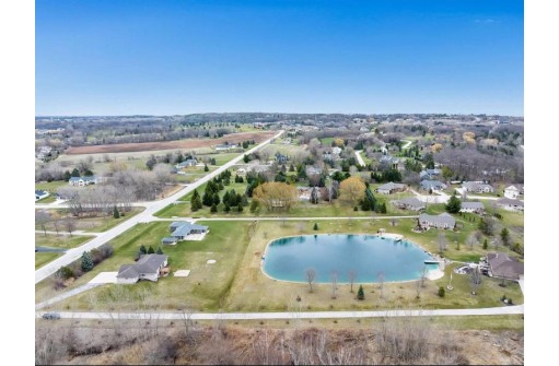 2668 Dickinson Road, De Pere, WI 54115