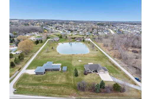 2668 Dickinson Road, De Pere, WI 54115