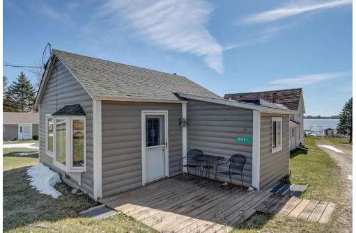 W10723 Blackhawk Trail 14, Fox Lake, WI 53933