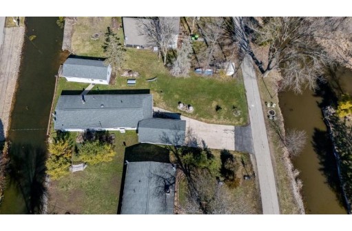 7609 Widgeon Lane, Larsen, WI 54947