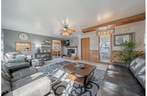 7609 Widgeon Lane, Larsen, WI 54947