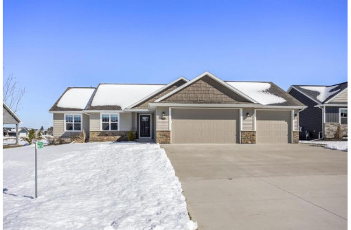 W6754 Design Drive, Greenville, WI 54942