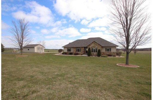 N9463 Hwy Q, Malone, WI 53049