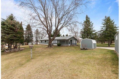 W7252 Kirschner Road, Shiocton, WI 54170