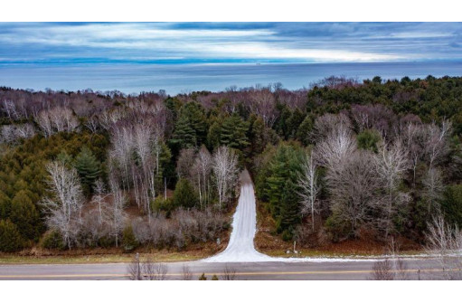 Clar Lin Road, Algoma, WI 54201